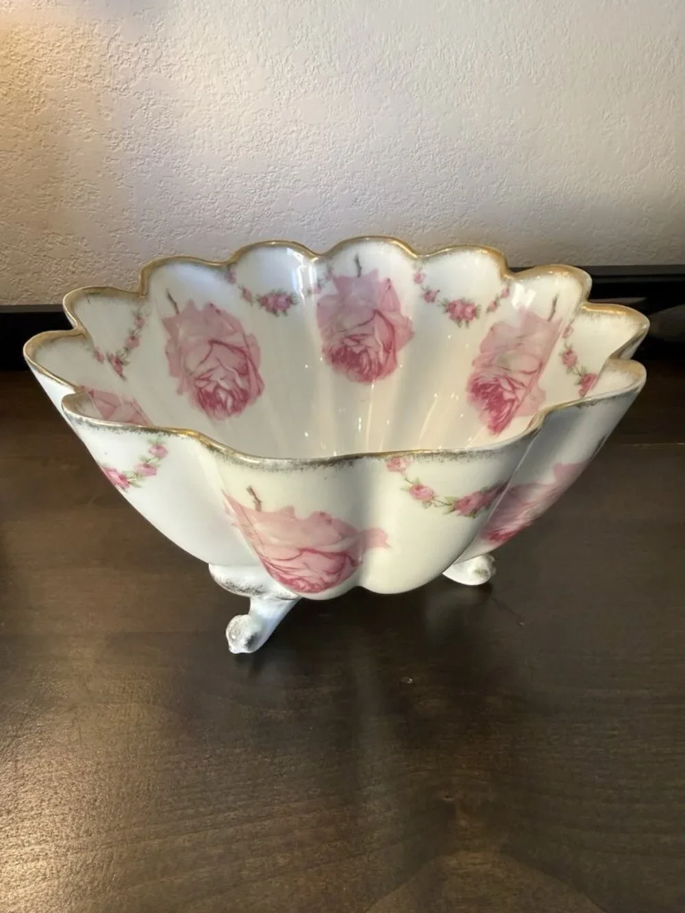 Antique c.1904-1924 Schwarzburg German Porcelain Footed Rose Bowl - Gold Trim